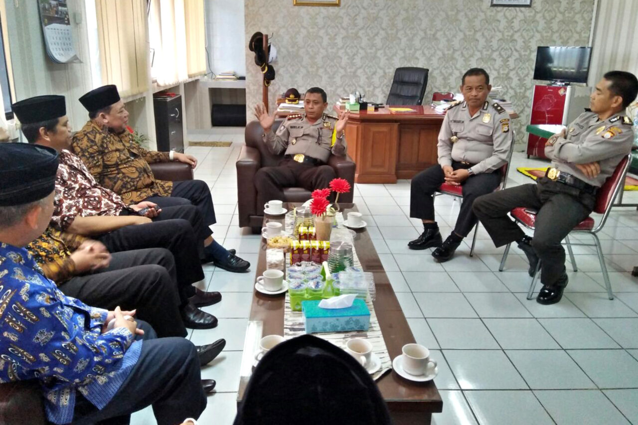polda-ldiimakassar-kerjasama-dai-kamtibmas