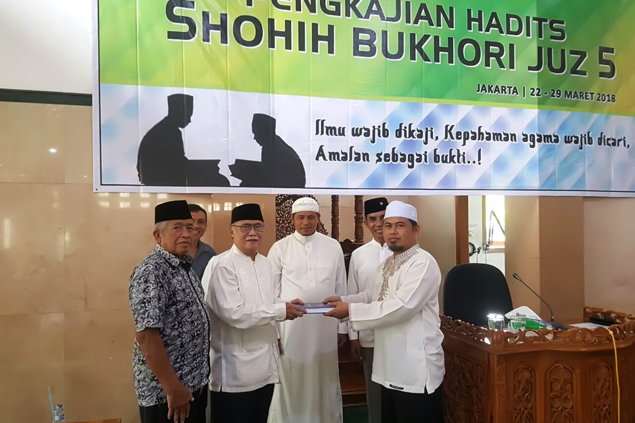 ldii-jaksel-pengkajian-hadits-shohih-bukhori-juz-lima-1