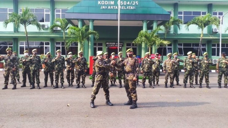 pengamanan PSBB bersama TNI
