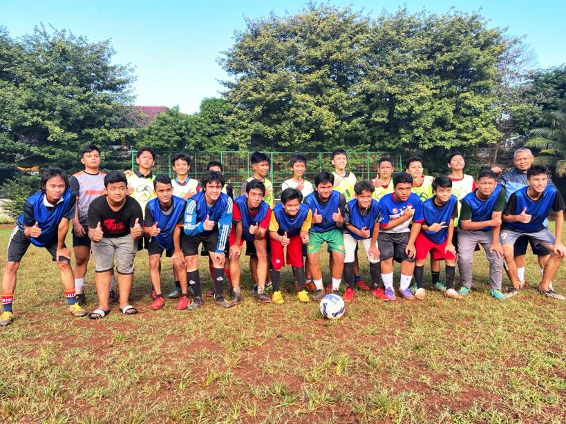 Sepak Bola Gembira