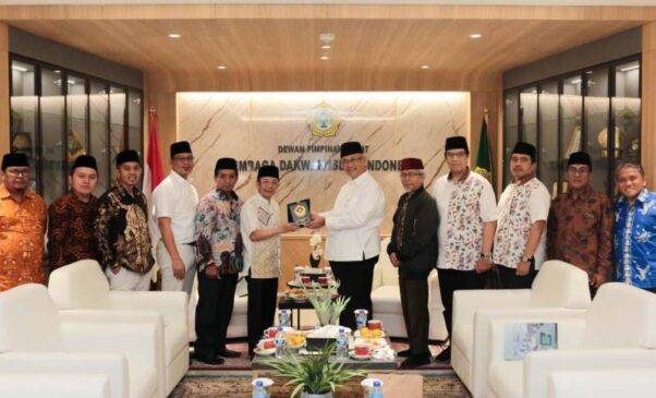 Silaturahim MDI ke LDII, Untuk Kemaslahatan Umat
