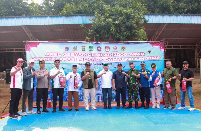 PENYERAHAN APAR 2